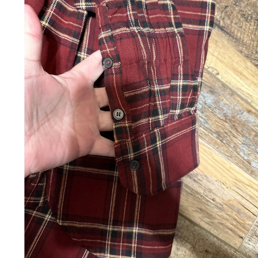 Heartloom Burgundy Plaid Flannel‎ Long Sleeve Button Up Shirt Women's Small
